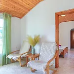 Anna Apartment Agios Stephanos