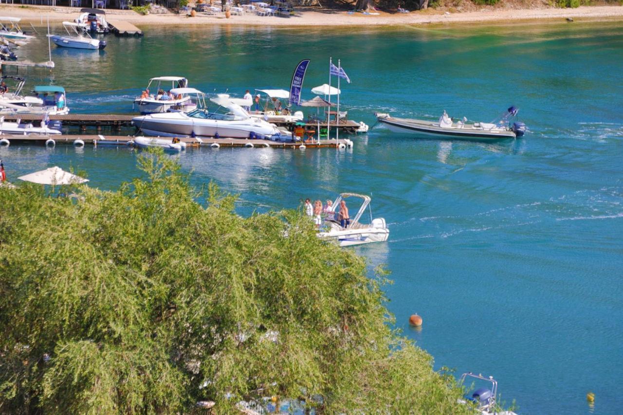 Anna Agios Stephanos Agios Stefanos (Thinali)